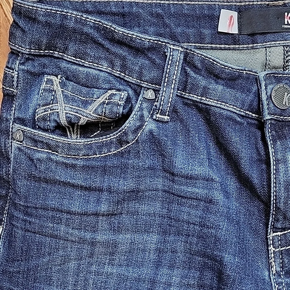 KUT From the Kloth Straight leg jeans sz 8